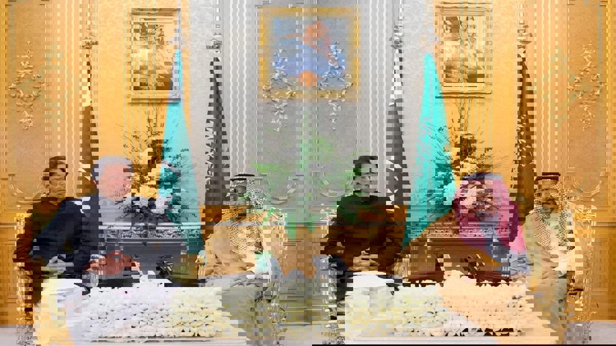 الخارجية الباكستانية: مباحثات خان في الرياض وطهران "مشجعة"‎