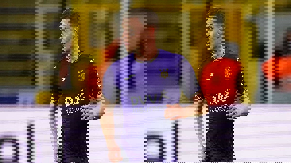 غوارديولا: مانشستر سيتي سيتعاقد مع سيرجيو غوميز مدافع أندرلخت