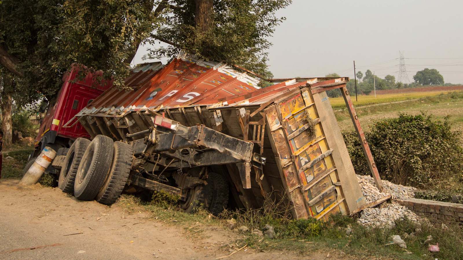 حادث مروع يودي بحياة 6 أشخاص في الأردن