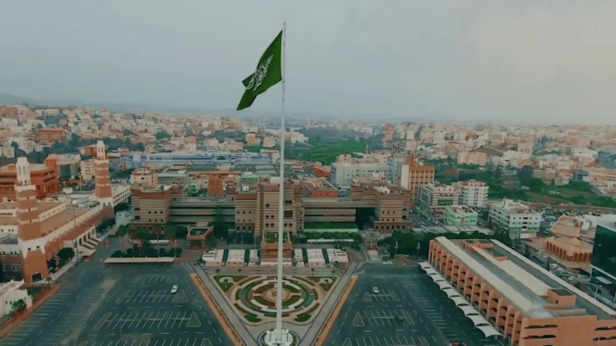 السعودية.. أمير عسير يوجه بإيقاف مسلسل "عناقيد"