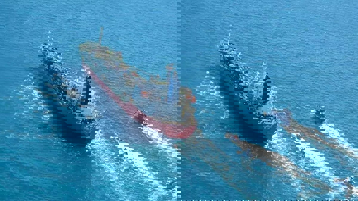 وفد من كوريا الجنوبية يتوجه إلى إيران سعيا للإفراج عن ناقلة‎ وطاقمها