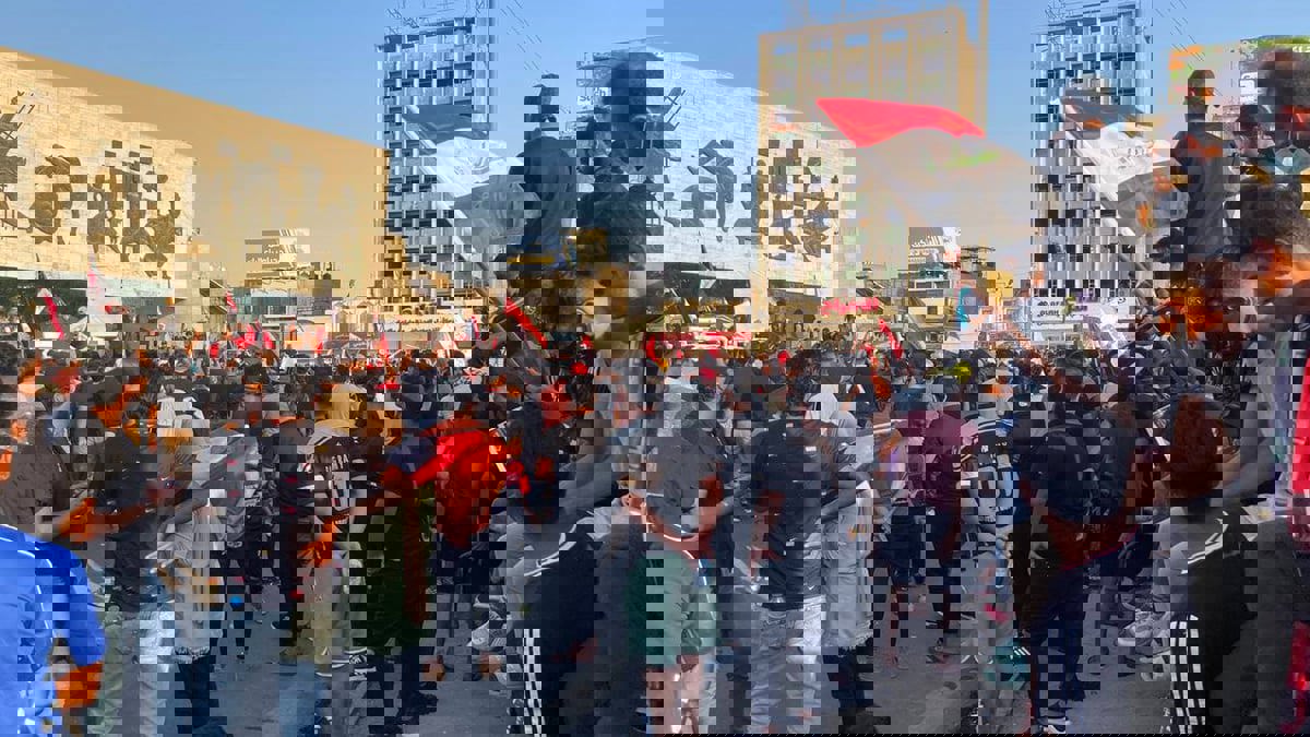 في الذكرى الثانية لاحتجاجات 2019.. متظاهرون عراقيون يطالبون بمحاسبة قتلة الناشطين