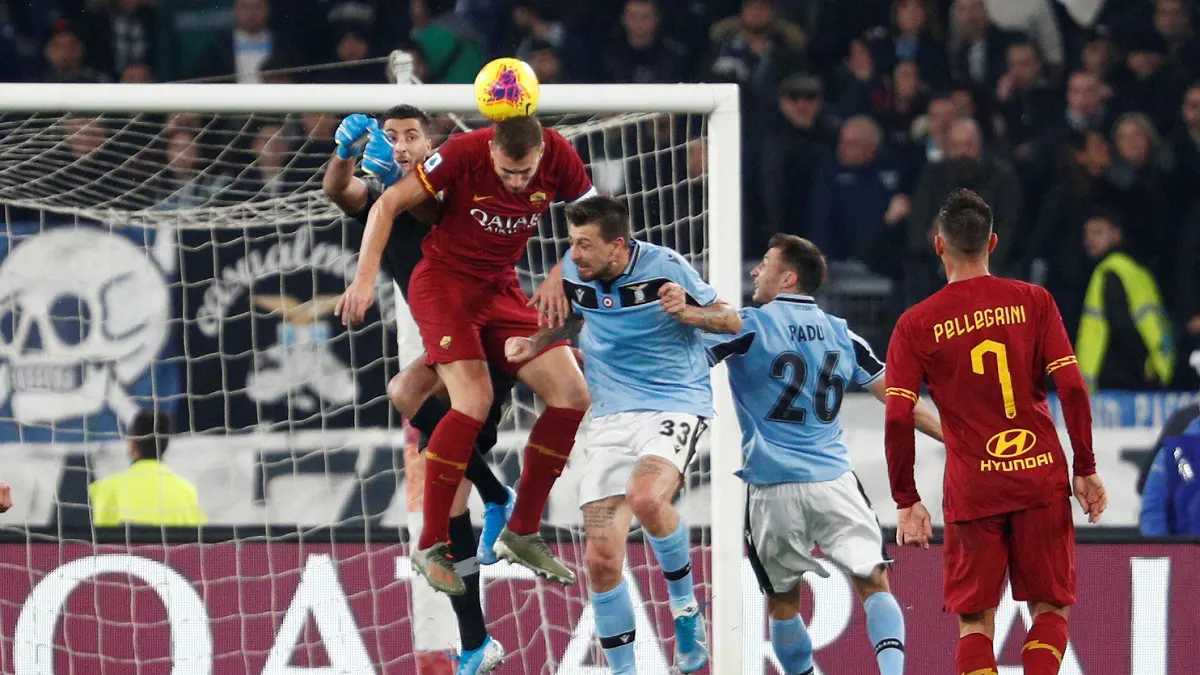 روما يوقف مسيرة لاتسيو المذهلة ويحرمه من وصافة ترتيب الدوري الإيطالي (فيديو)