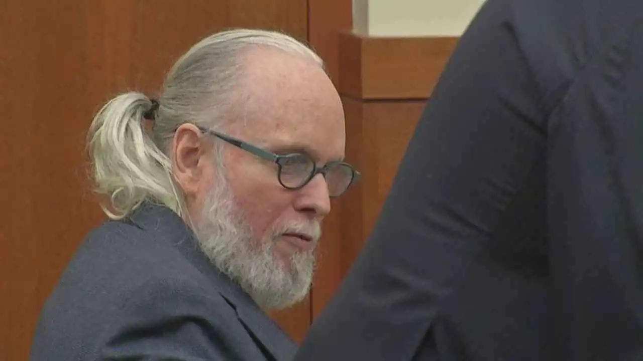 بعد 10 سنوات في السجن.. قصة تومي طومسون والذهب المفقود