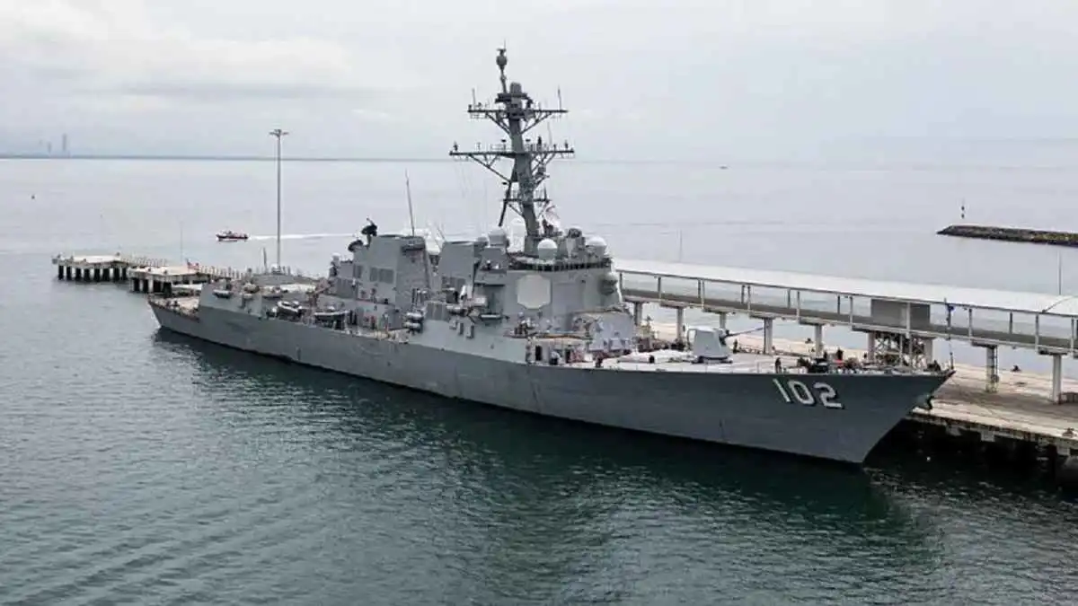 واشنطن تستفز مادورو.. هل يقوّض ترامب "دبلوماسية الزوارق الحربية"؟