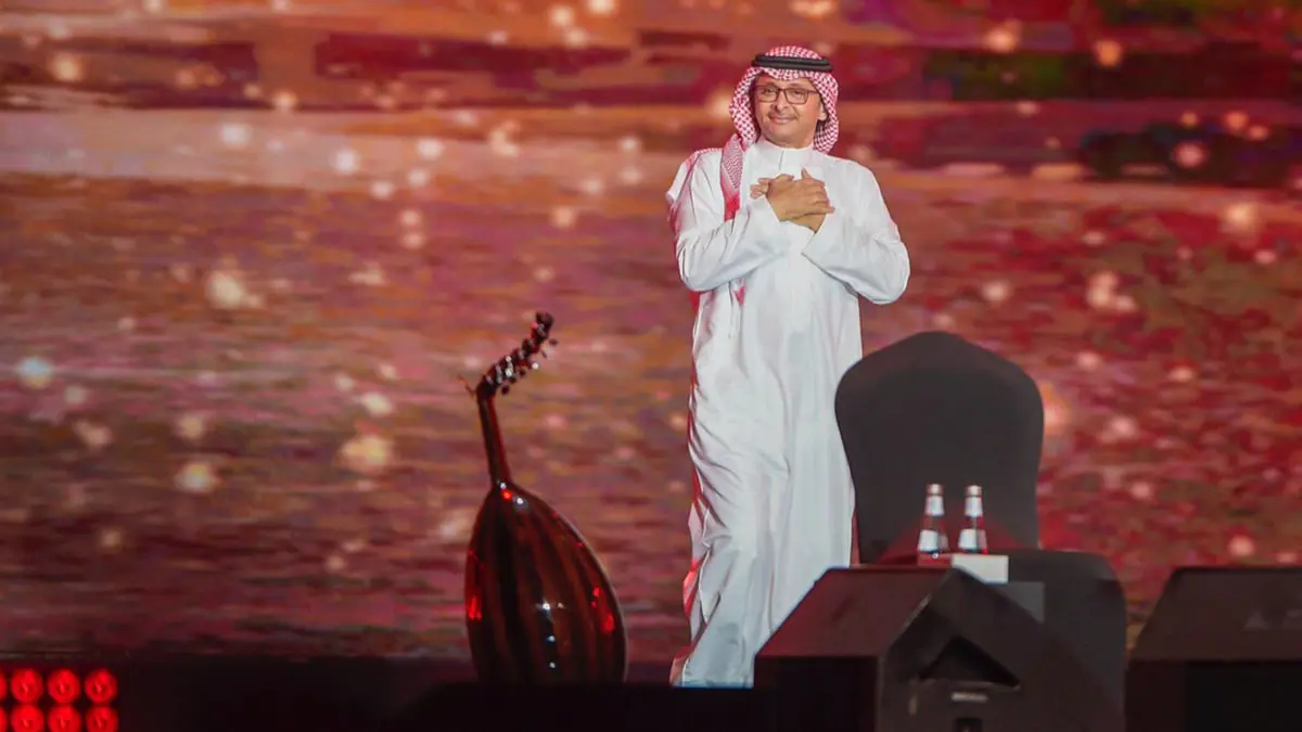 عبدالمجيد عبدالله يحيي حفلاً أسطورياً في جدة