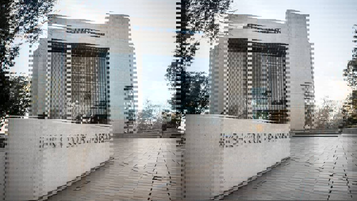 أستراليا.. السماح لمسنة بجمع حيوانات منوية من زوجها المتوفَّى