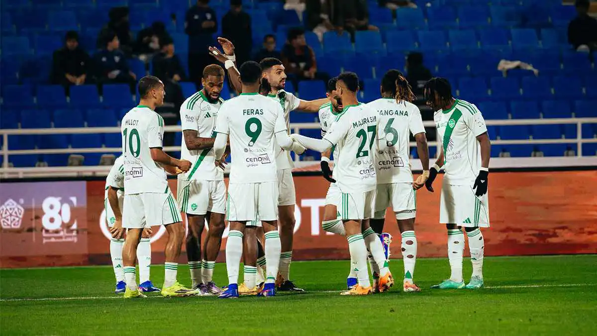 الأهلي السعودي يتلقى ضربة كبيرة قبل مواجهة نيوم