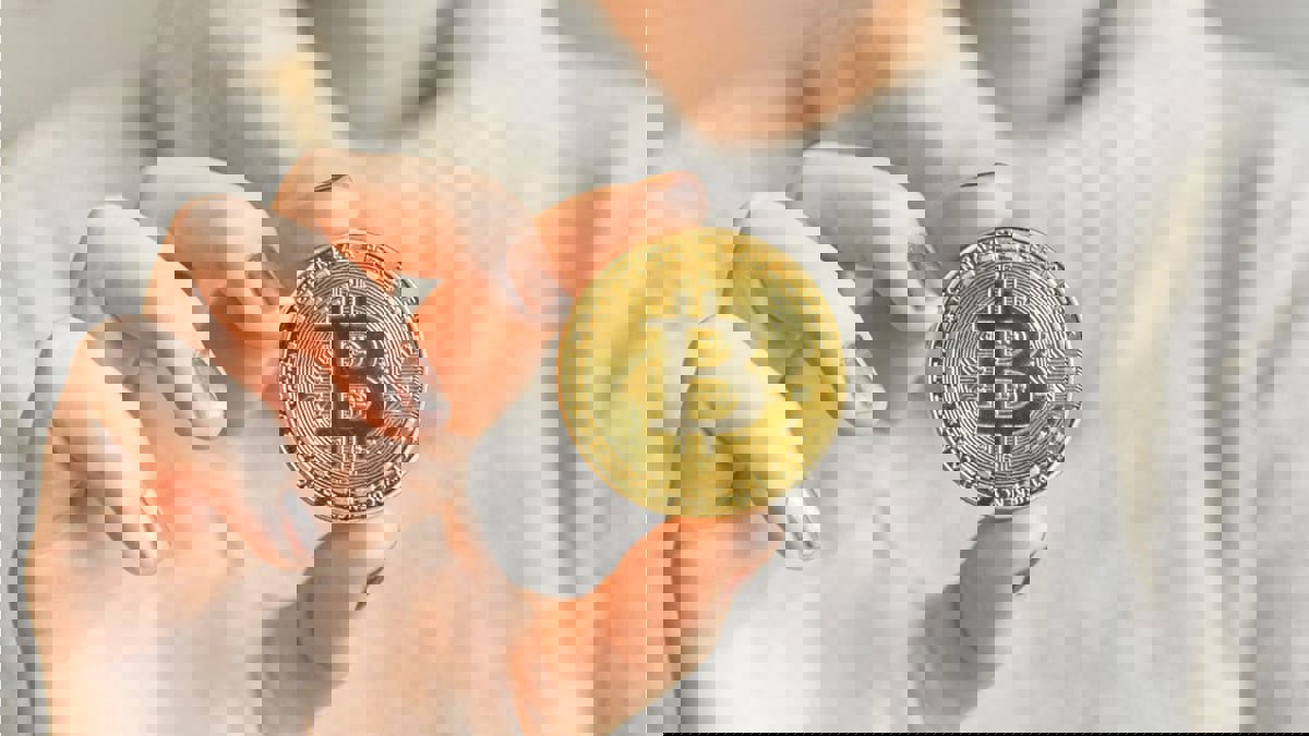 "بيتكوين" تتخطى حاجز 50 ألف دولار للمرة الأولى منذ 3 أشهر