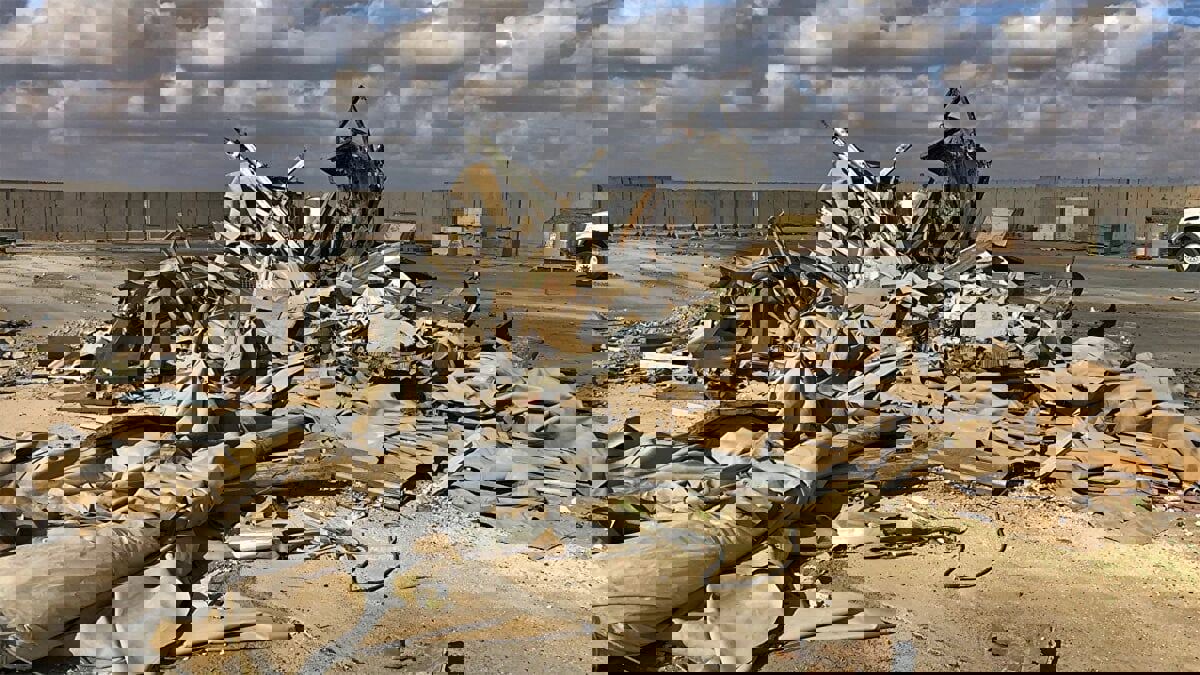 العراق.. قصف صاروخي على قاعدة تضم قوات أمريكية