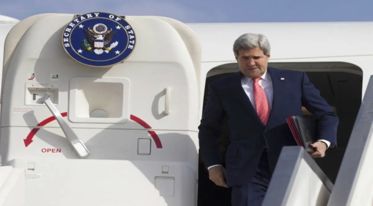 كيري يسافر إلى جنيف للمساعدة في الملف النووي الإيراني