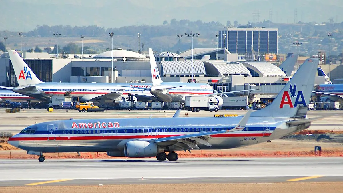 اتفاق بين الخزانة الأمريكية وشركات النقل الجوي على مساعدة مالية