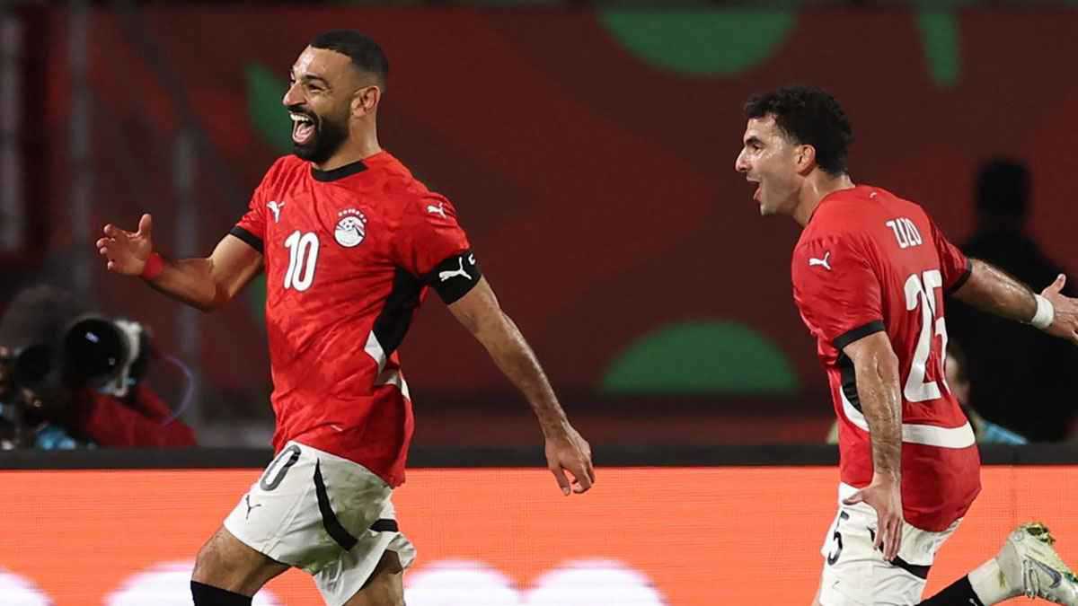 مصر والجزائر والأهلي السعودي.. مواعيد مباريات اليوم السبت والقنوات الناقلة 