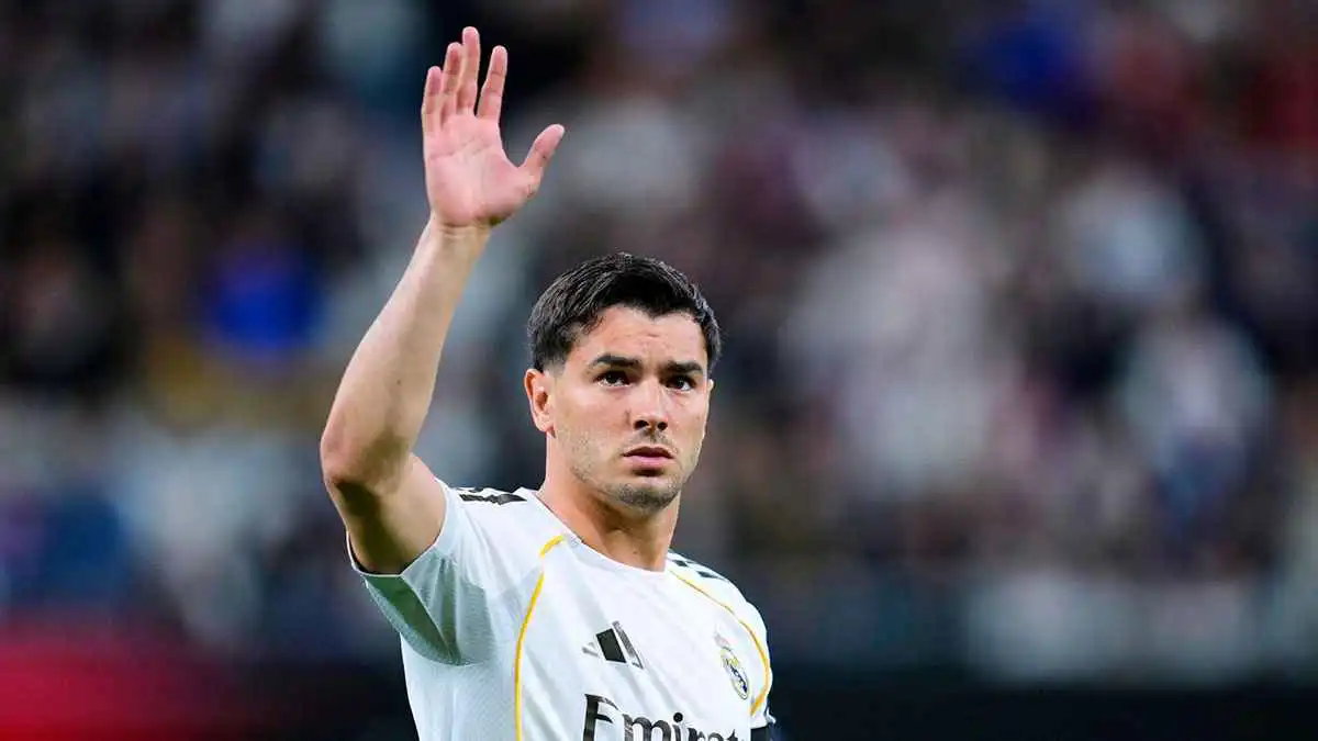 حقيقة طلب إبراهيم دياز الرحيل عن ريال مدريد