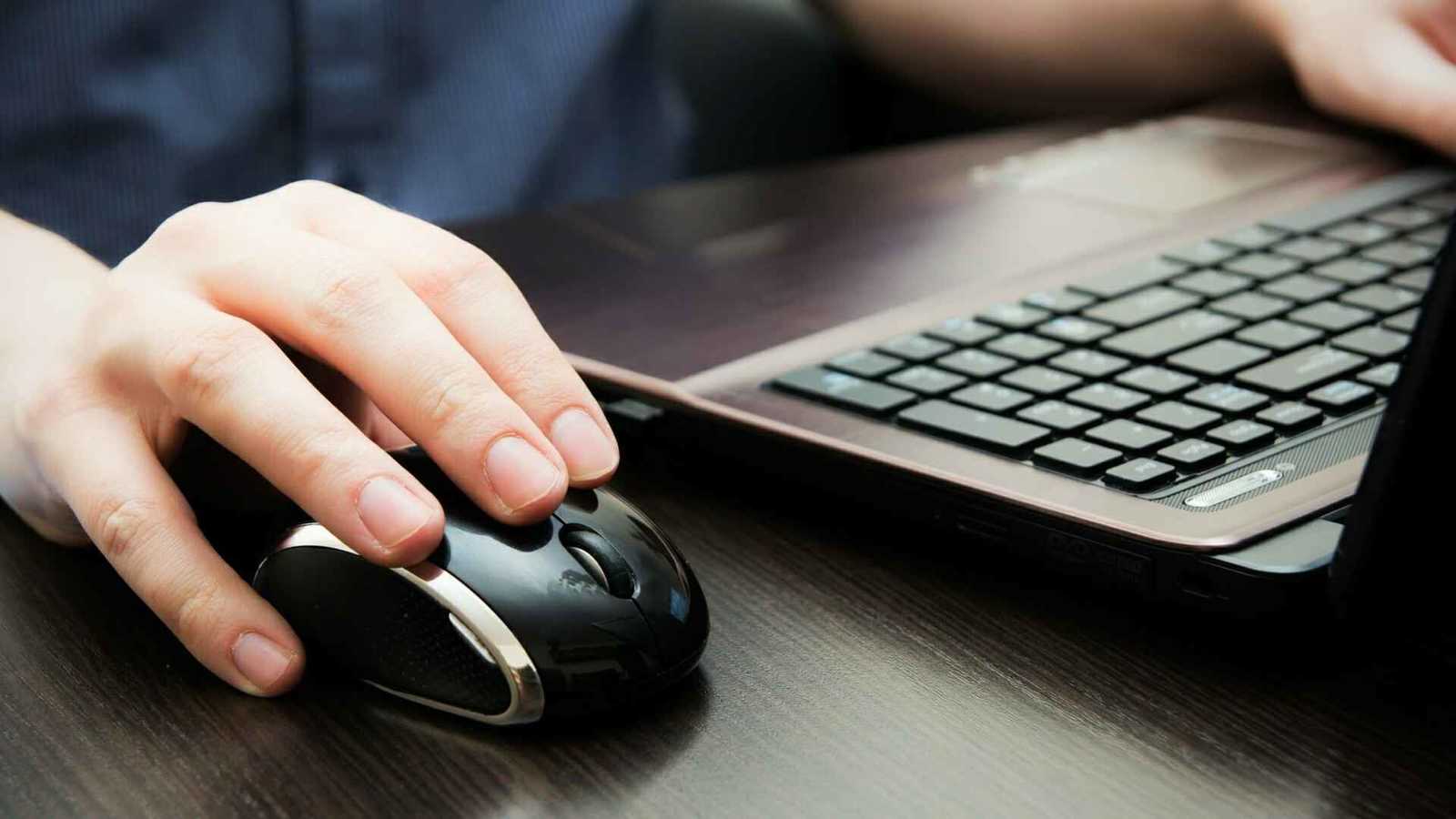 رؤية "مايكروسوفت 2030".. عالم بدون "ماوس" ولوحة مفاتيح