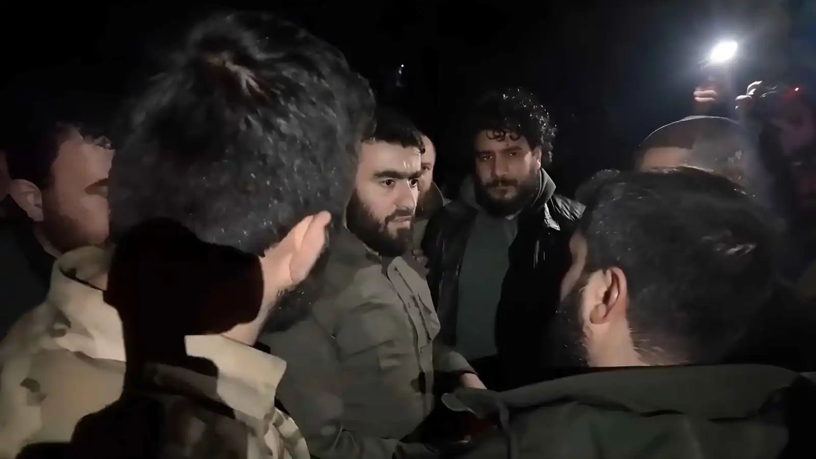 الأمن السوري يكتشف سيارة مفخخة بحي الأشرفية في حلب (فيديو)