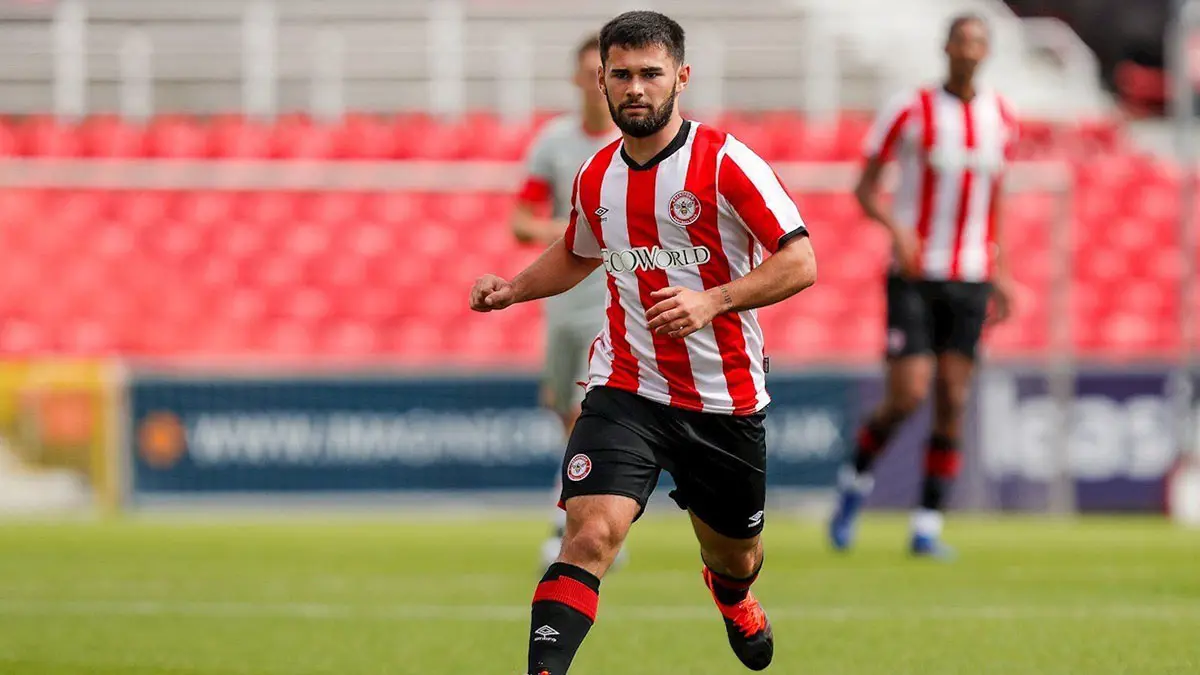 رسميا.. نادي ليفربول يتعاقد مع مهاجم جديد