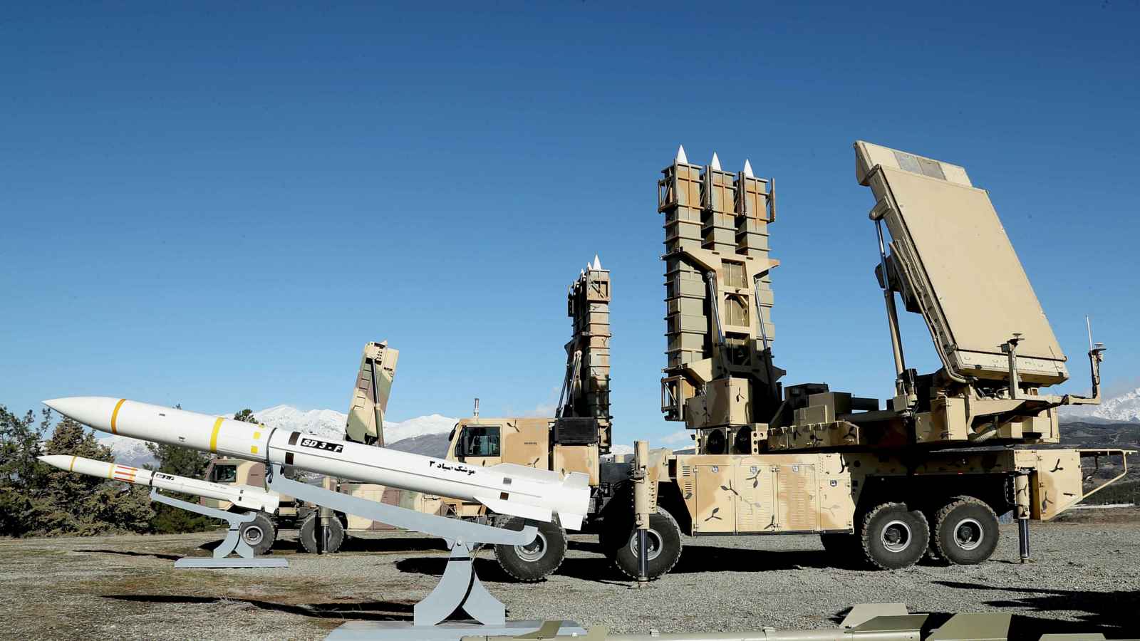 "غير متوقعة".. مسؤول استخباراتي إسرائيلي يحذر من مفاجأة إيرانية