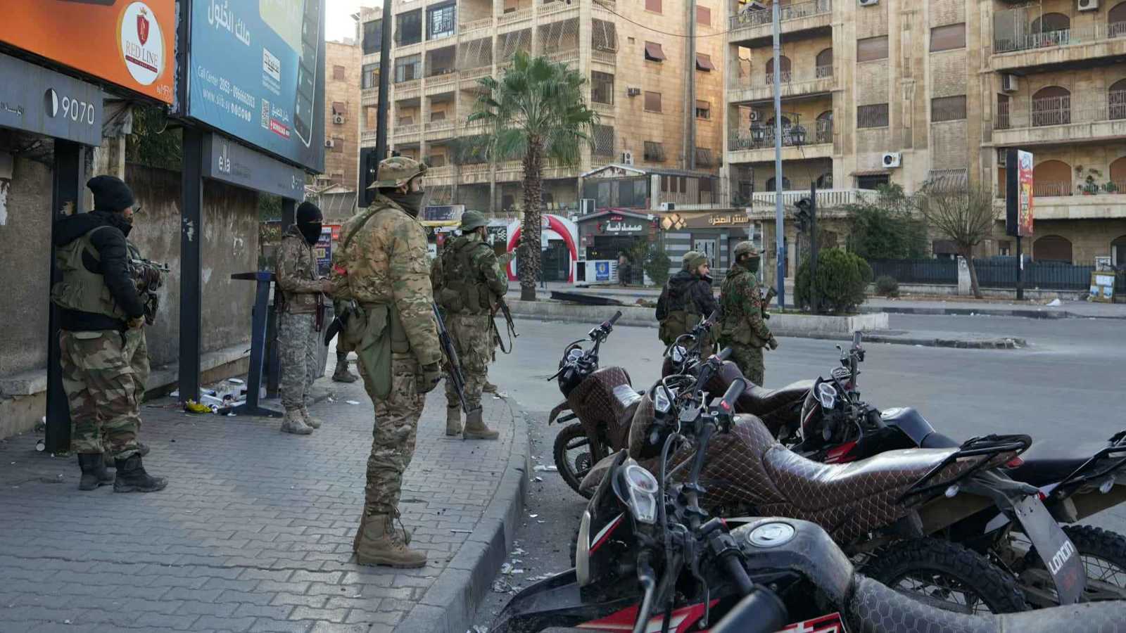 الداخلية السورية: الأمن الداخلي بدأ بالانتشار في حي الأشرفية (صور)