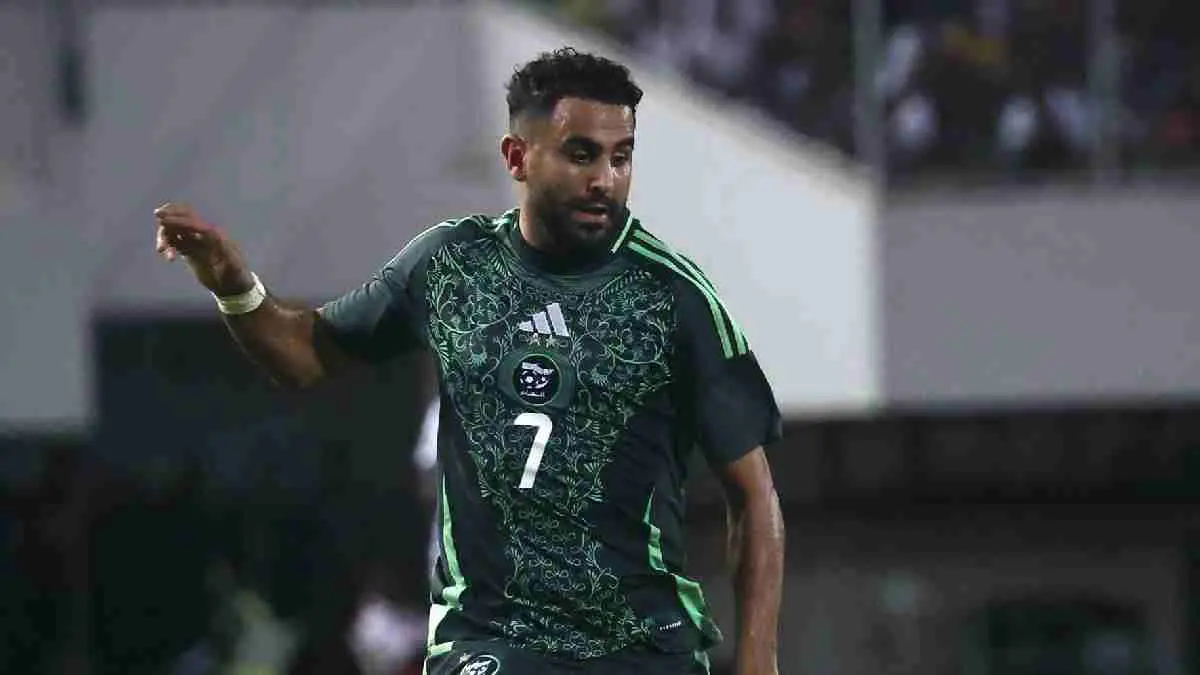 بعد أزمة "لا تسدد".. تعليق مثير من حفيظ دراجي حول رياض محرز