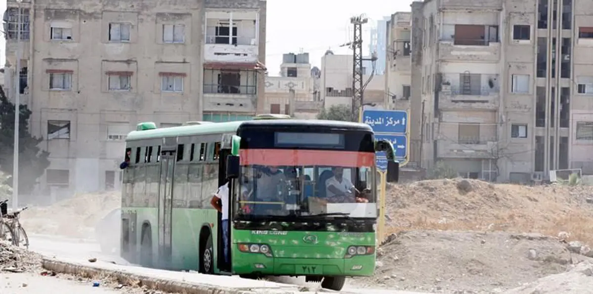 وصول الدفعة الأولى من مهجري جنوبي دمشق لمناطق "الحر" شمالي سوريا