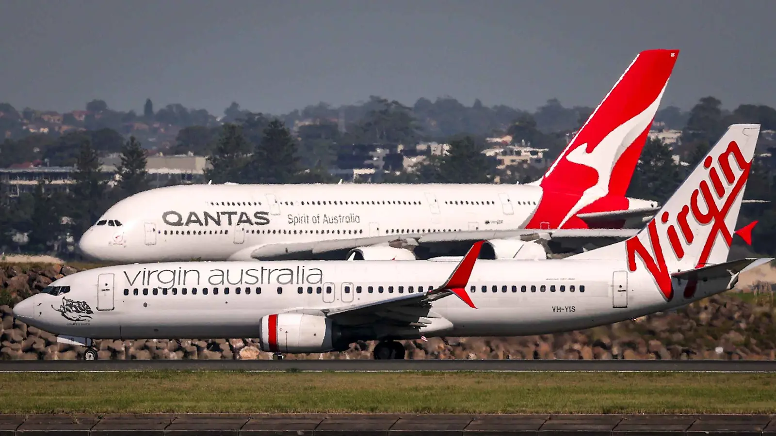 "قرصنة ضخمة".. شركة الطيران الأسترالية تفقد بيانات ملايين العملاء