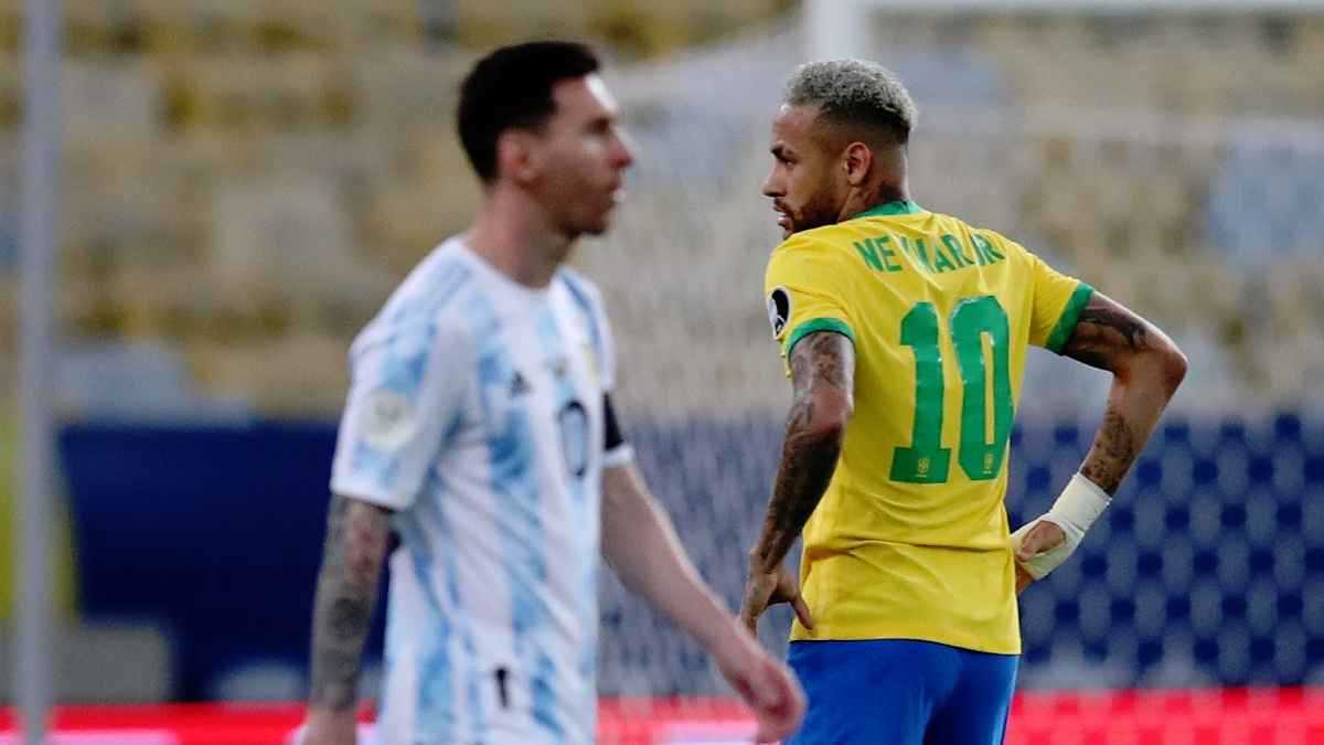مدرب سانتوس البرازيلي يكشف مفاجأة كبرى حول دعوة نيمار لكأس العالم 