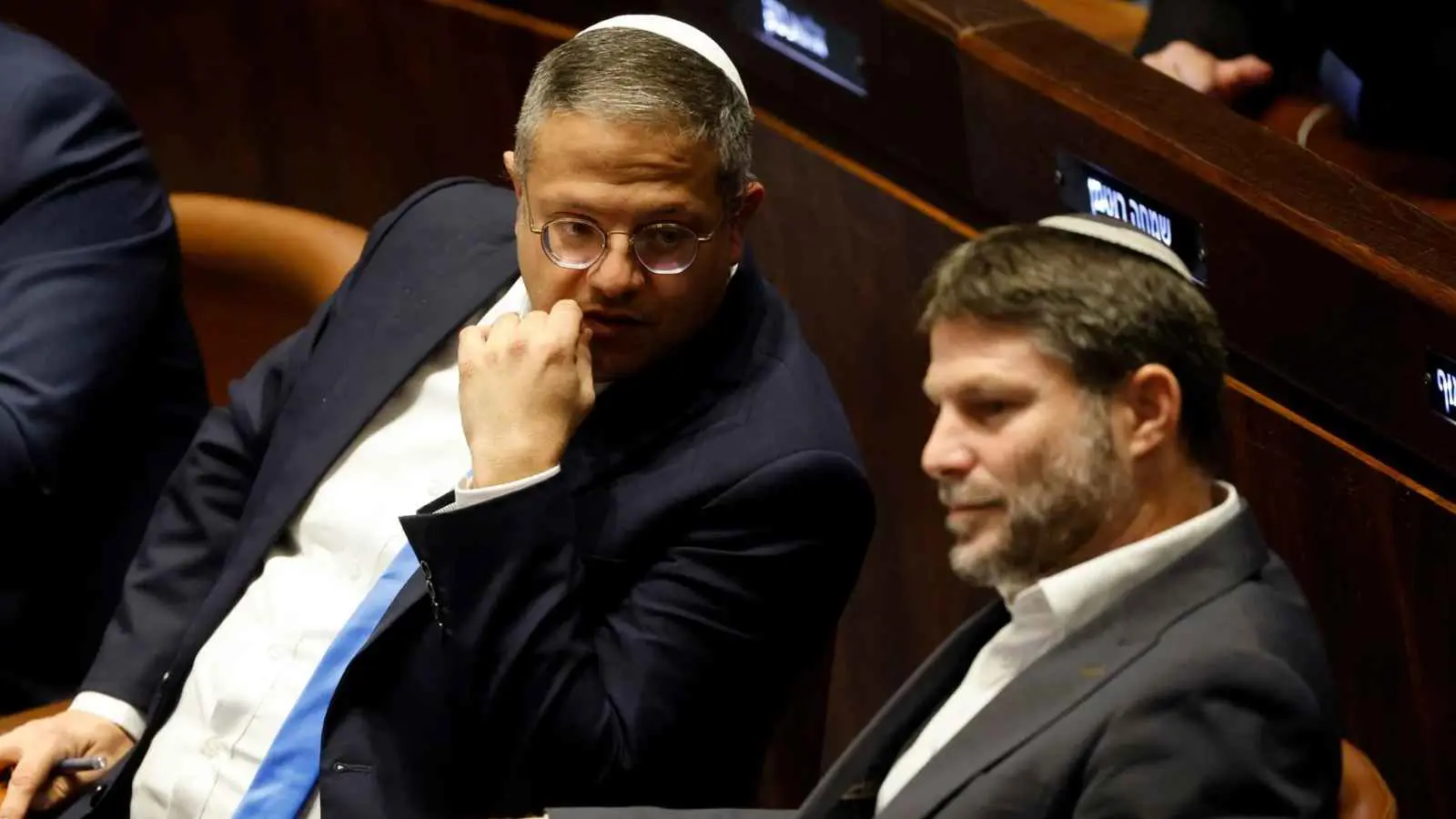 "حين يريد شيئاً فإنه يحدث".. سموتريتش يمدح خطة ترامب لتهجير الفلسطينيين