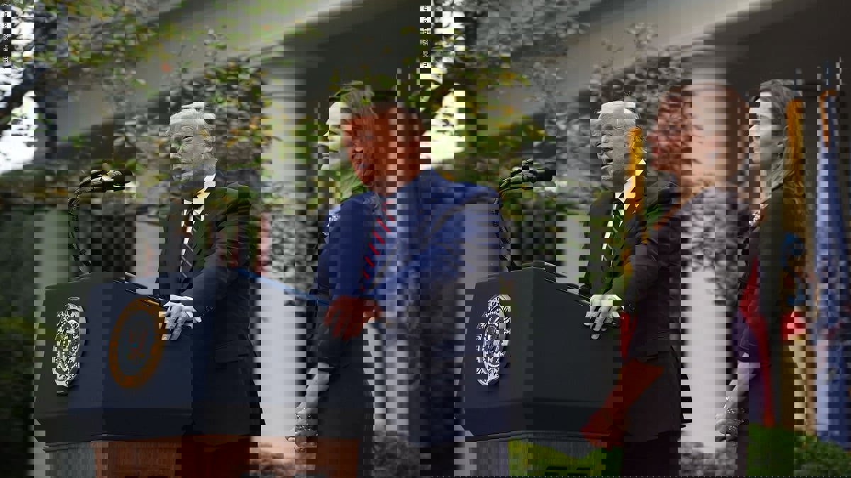 المصادقة على تعيين مرشحة ترامب للمحكمة العليا تفجر انقسامات حادة في مجلس الشيوخ