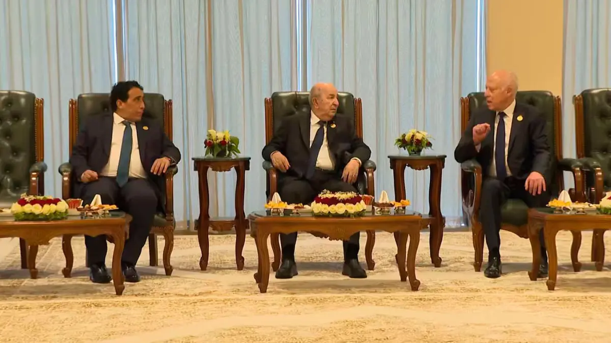 مصدر دبلوماسي لـ"إرم نيوز": قمة تونس تمهد لإنشاء تكتل مغاربي جديد