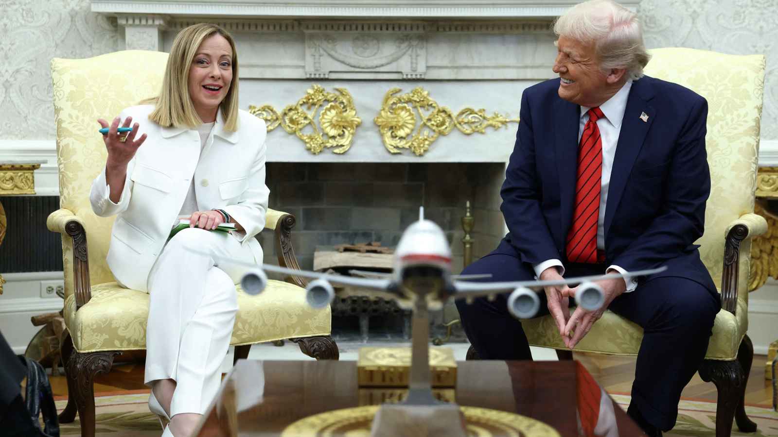 البيت الأبيض يدرس عقد قمة أمريكية أوروبية