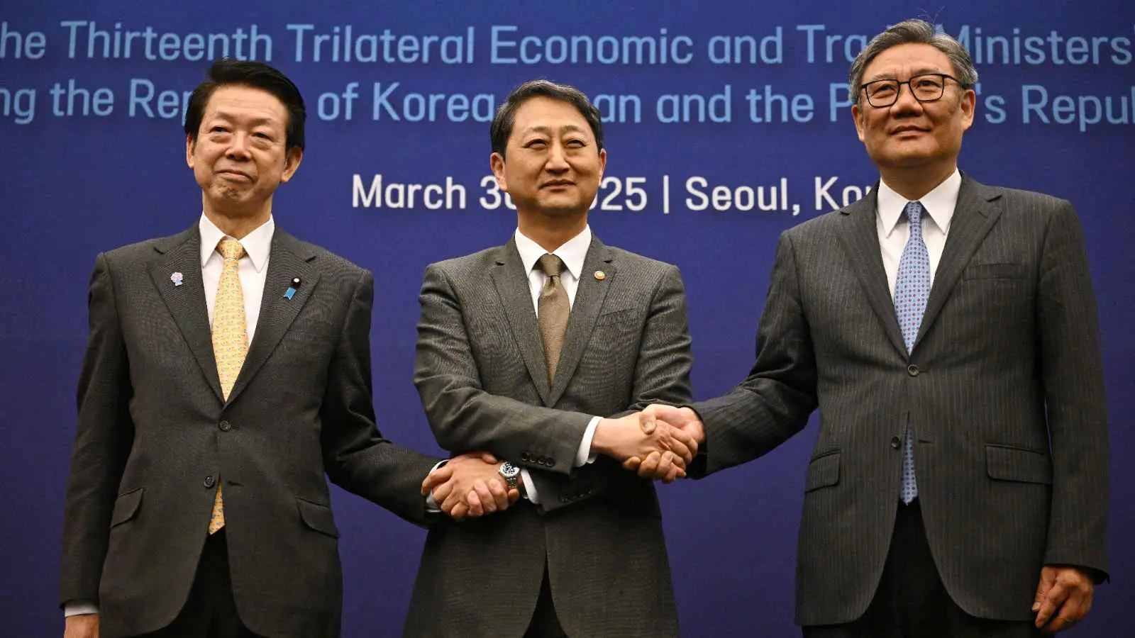 لمواجهة قرارات ترامب.. 3 دول آسيوية تمضي نحو "اتفاقية تجارة حرة"