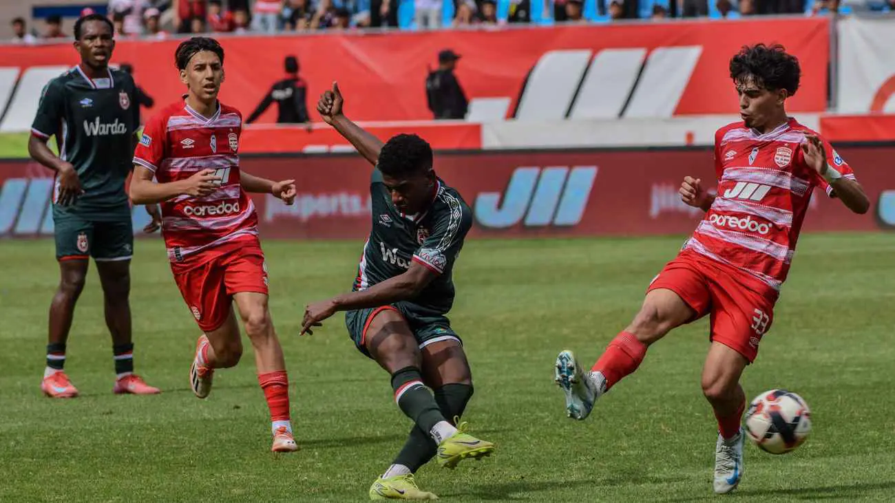 النادي الإفريقي يثير أول "أزمة" في لجنة الحكام باتحاد الكرة التونسي