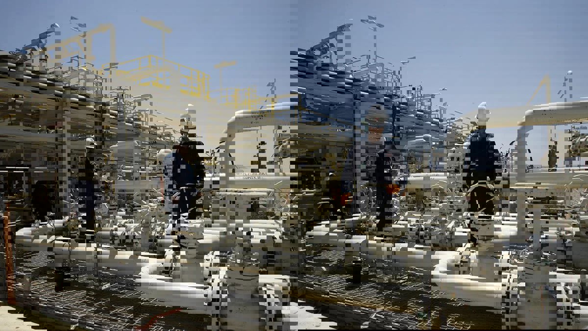 العراق يخطط لـ"تعظيم" الإنتاج والاحتياطي النفطي والغازي لتحقيق الاكتفاء الذاتي