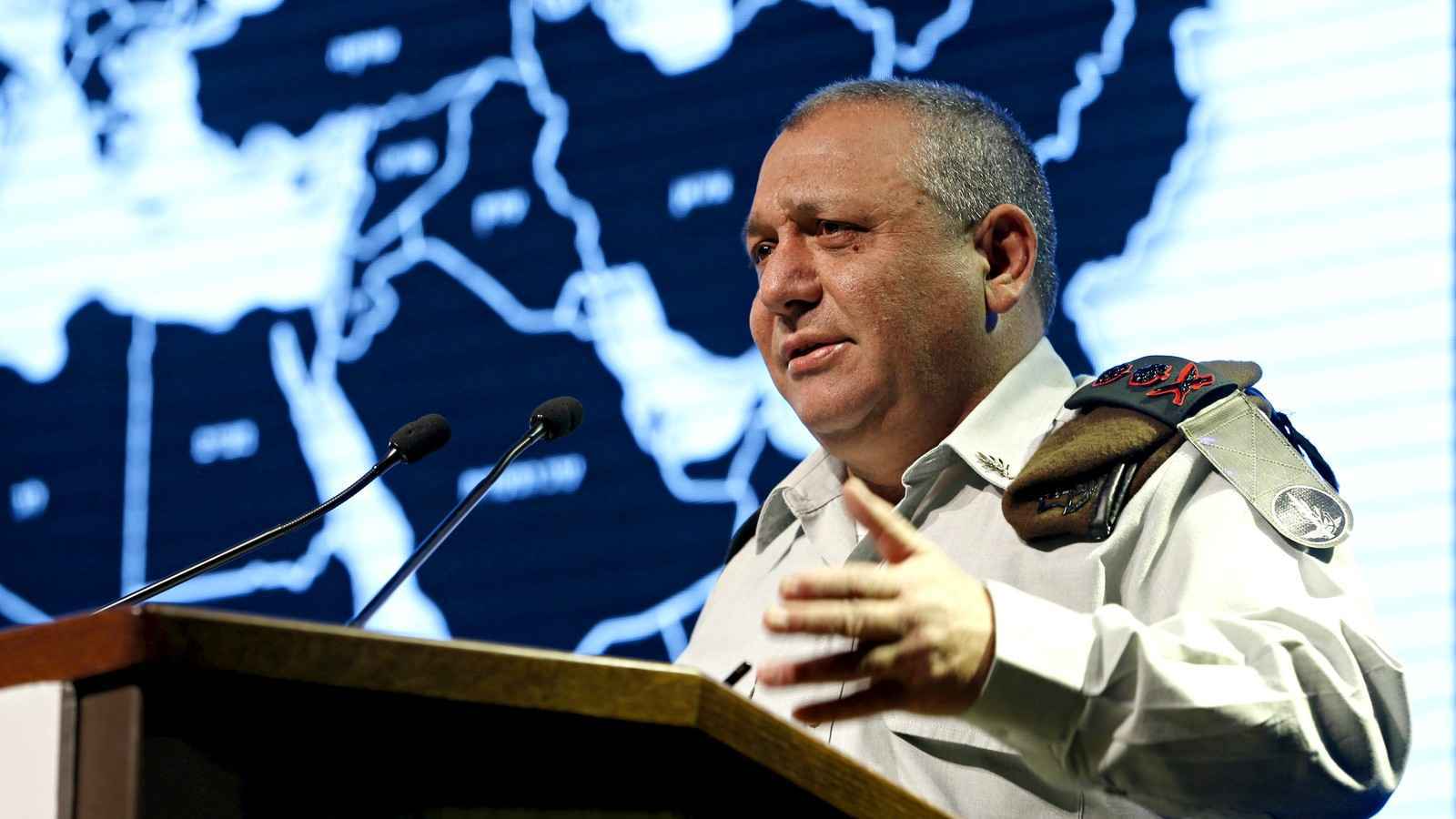 آيزنكوت: استراتيجية نتنياهو مدمرة لأمن إسرائيل