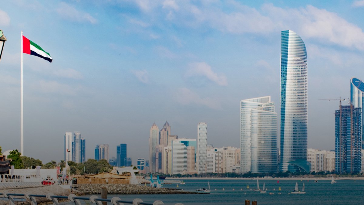 الإمارات الأولى عالميًا في استقرار الاقتصاد الوطني الكلي