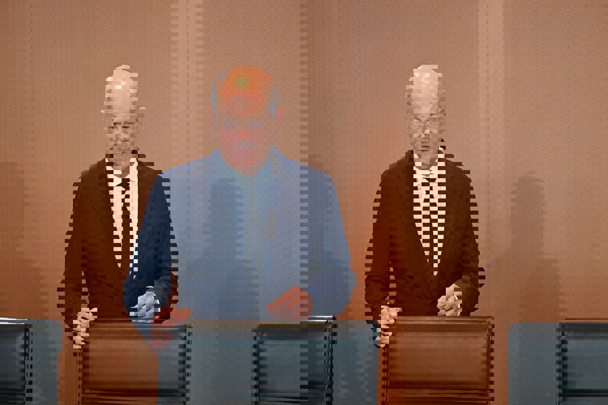 "فورين بوليسي": ألمانيا لديها عام واحد لاستبدال أولاف شولتس