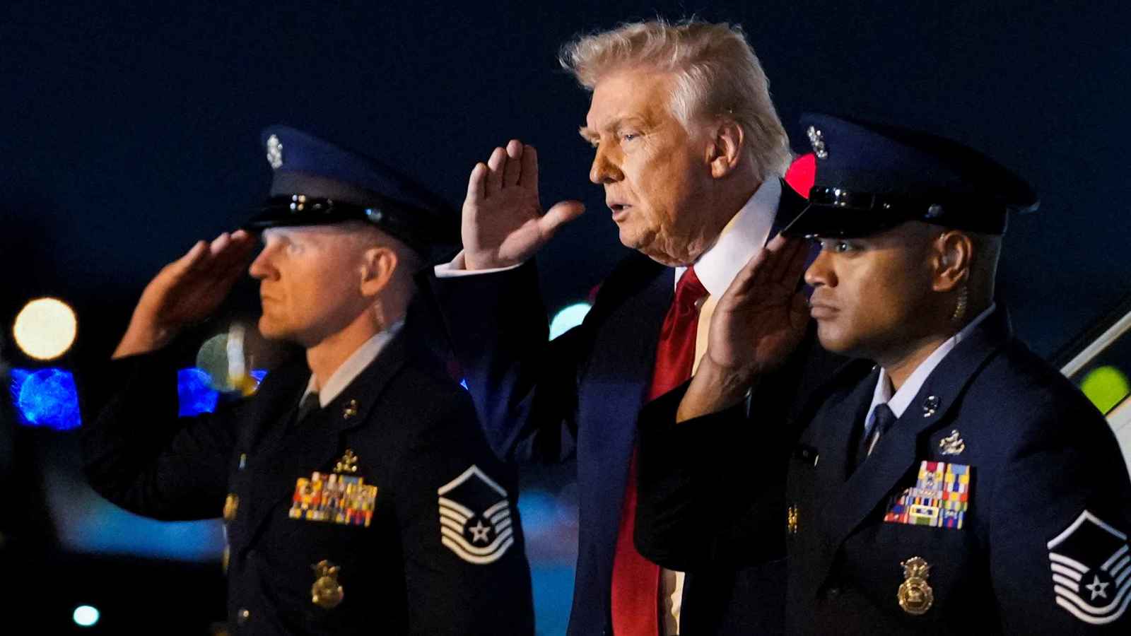 ترامب.. من رافض للحروب إلى مهندس "المواجهة الكبرى" مع إيران