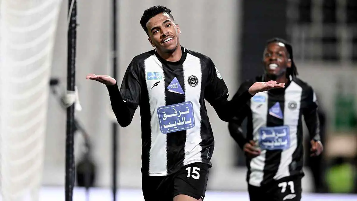 حسم مستقبل مصعب الجوير مع الهلال السعودي