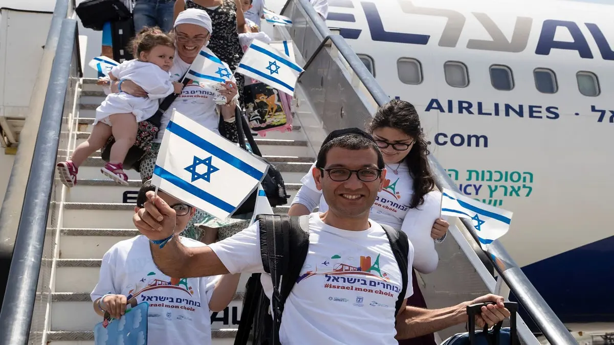 فيروس كورونا يدفع آلاف اليهود للهجرة نحو إسرائيل