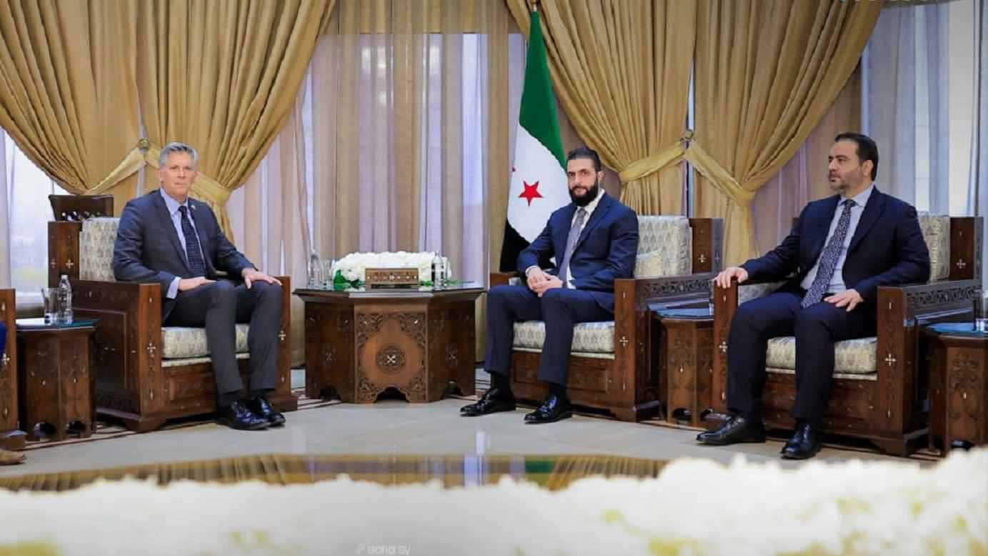 الشرع يلتقي وفدا من الكونغرس الأمريكي في دمشق