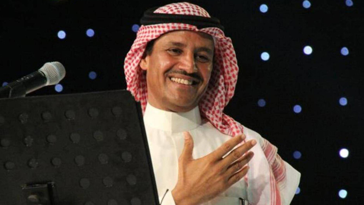 خالد عبد الرحمن يغادر المستشفى بعد تعافيه من "وعكته الصحية"