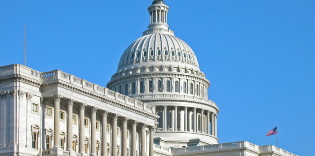 إطلاق نار في مركز للزائرين بمقر الكونغرس الأمريكي