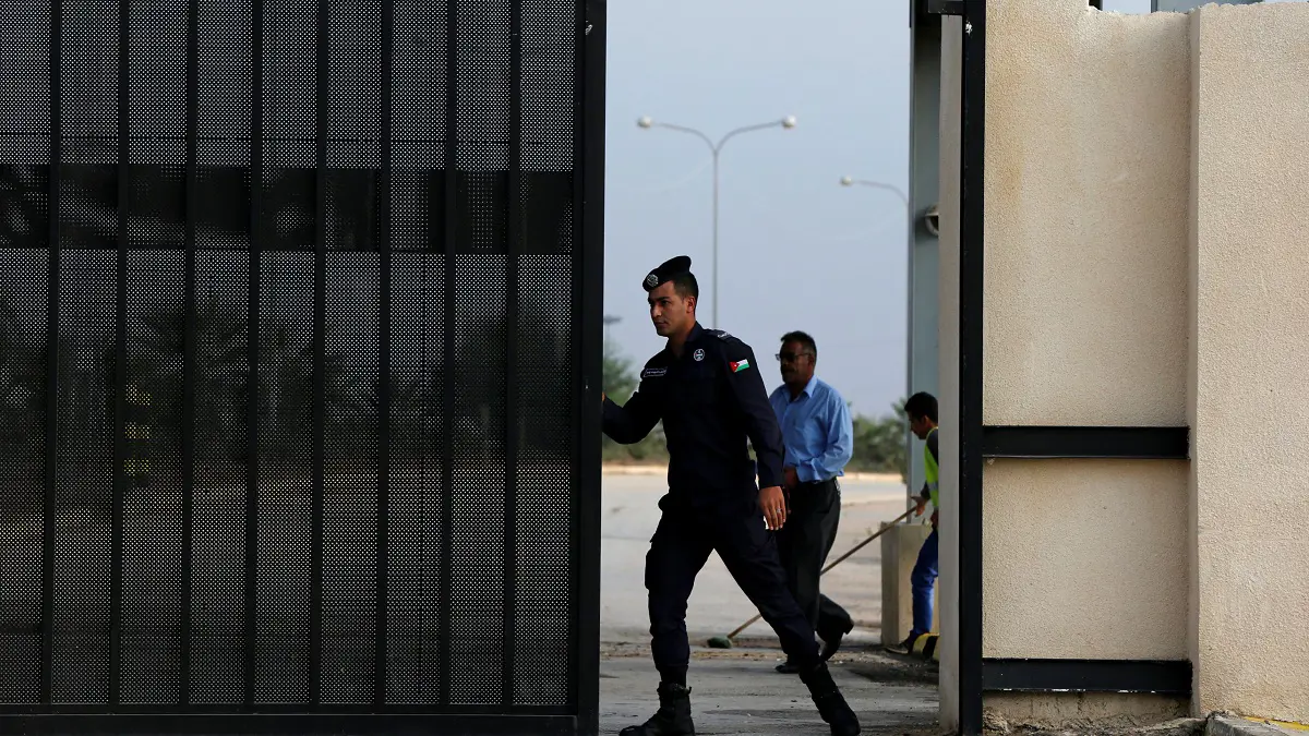 الأردن يفتح الأبواب مع سوريا من جديد.. أي أفق للتقارب بين عمَّان ودمشق؟