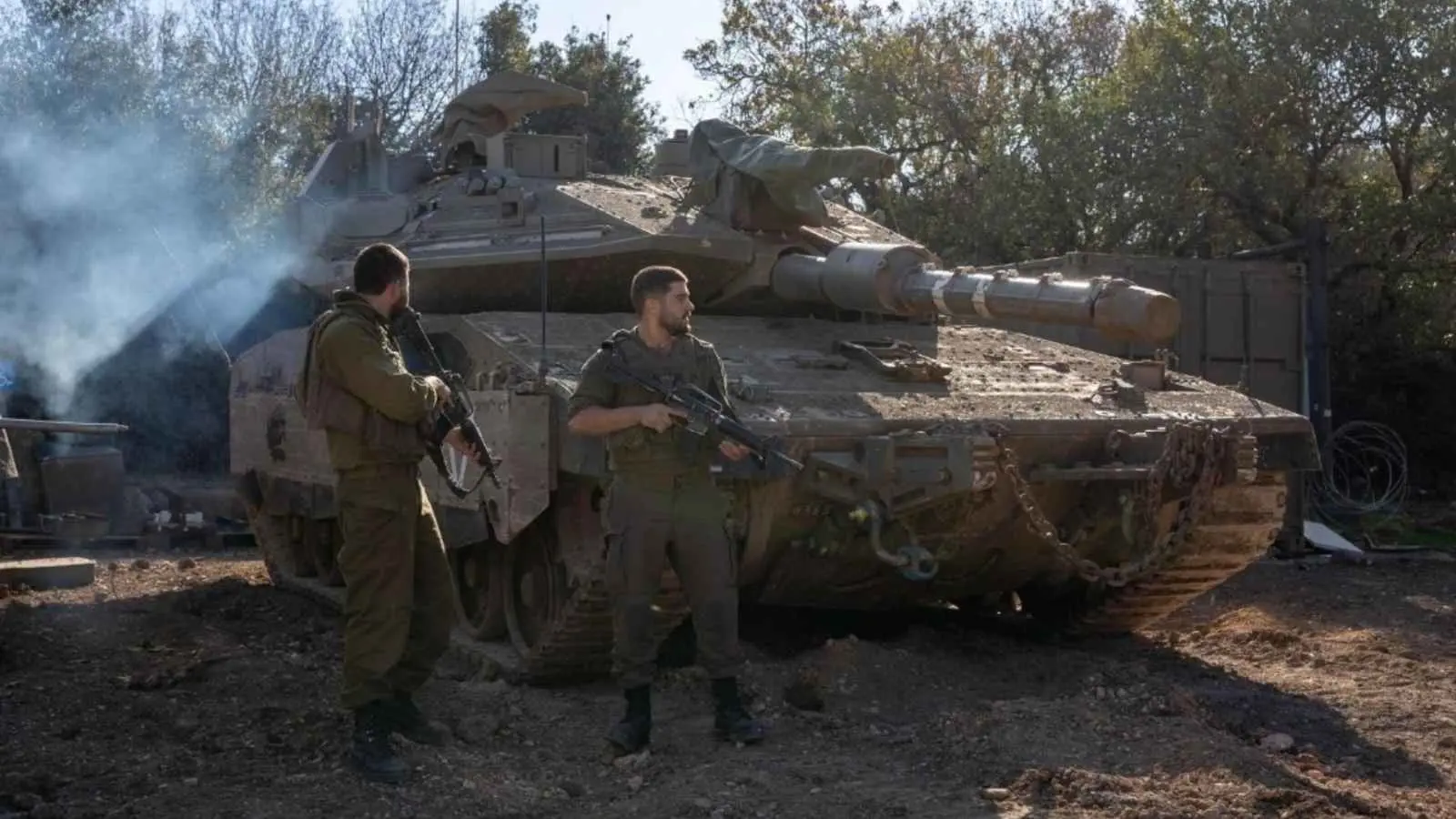 7 قتلى بقصف إسرائيلي على بلدة في جنوب سوريا