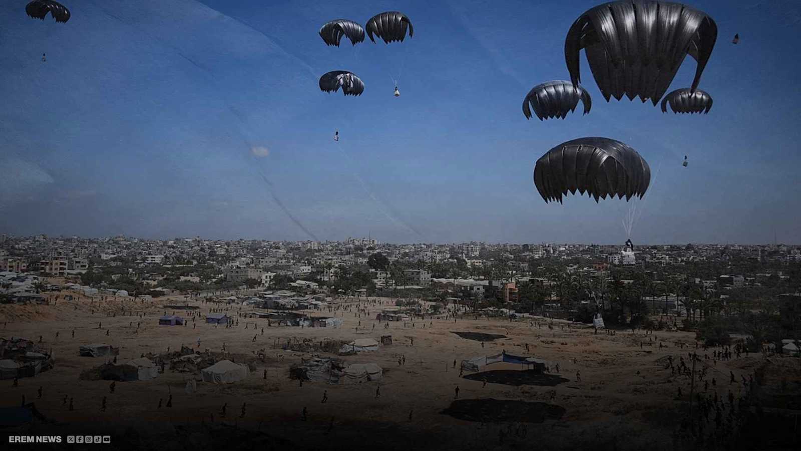 مساعدات تسقط على غزة 