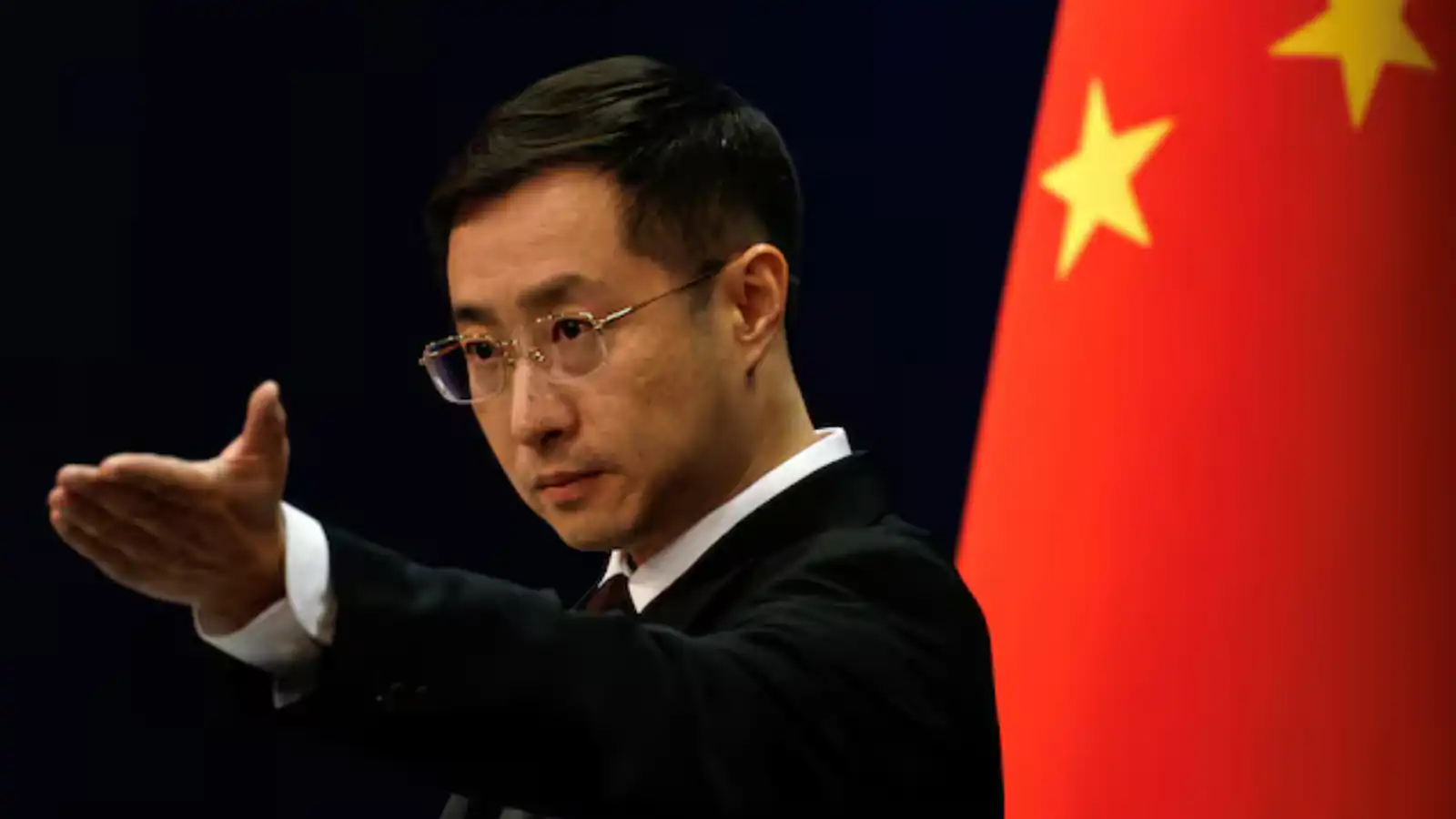 "سياستنا لن تتغير".. الصين تعلق على نتائج الانتخابات اليابانية