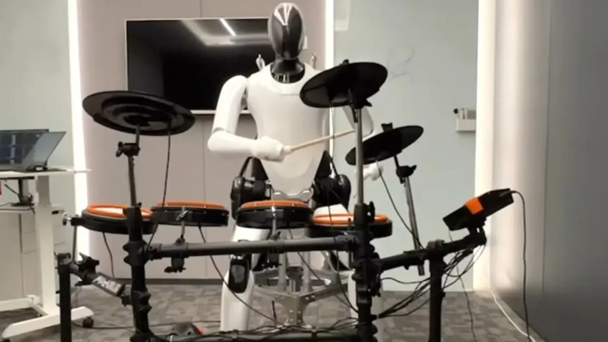 "شاومي" تدرب روبوتها على مهارات العزف مثل الإنسان