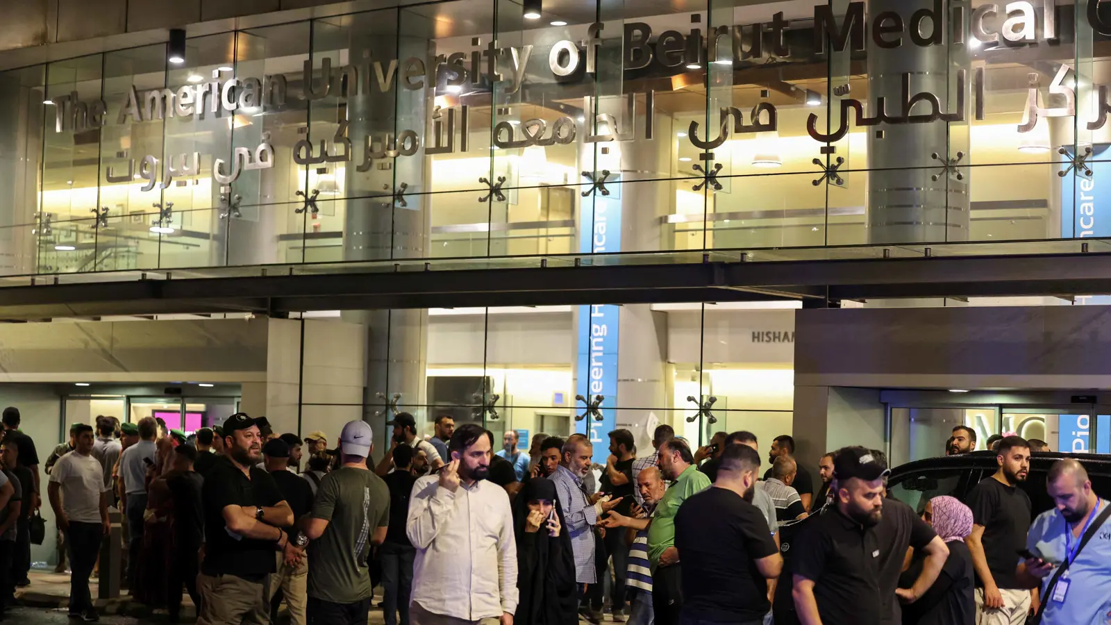 ما حقيقة اتهام الجامعة الأمريكية في بيروت بعد "تفجير البيجر"؟