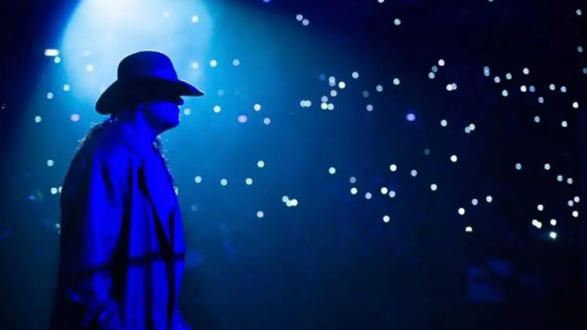 اعتزال أسطورة مصارعة المحترفين أندرتيكر